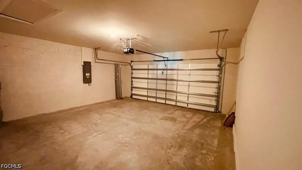 1909 NW 6th Terrace Cape Coral FL 33993