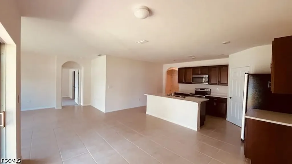 1909 NW 6th Terrace Cape Coral FL 33993