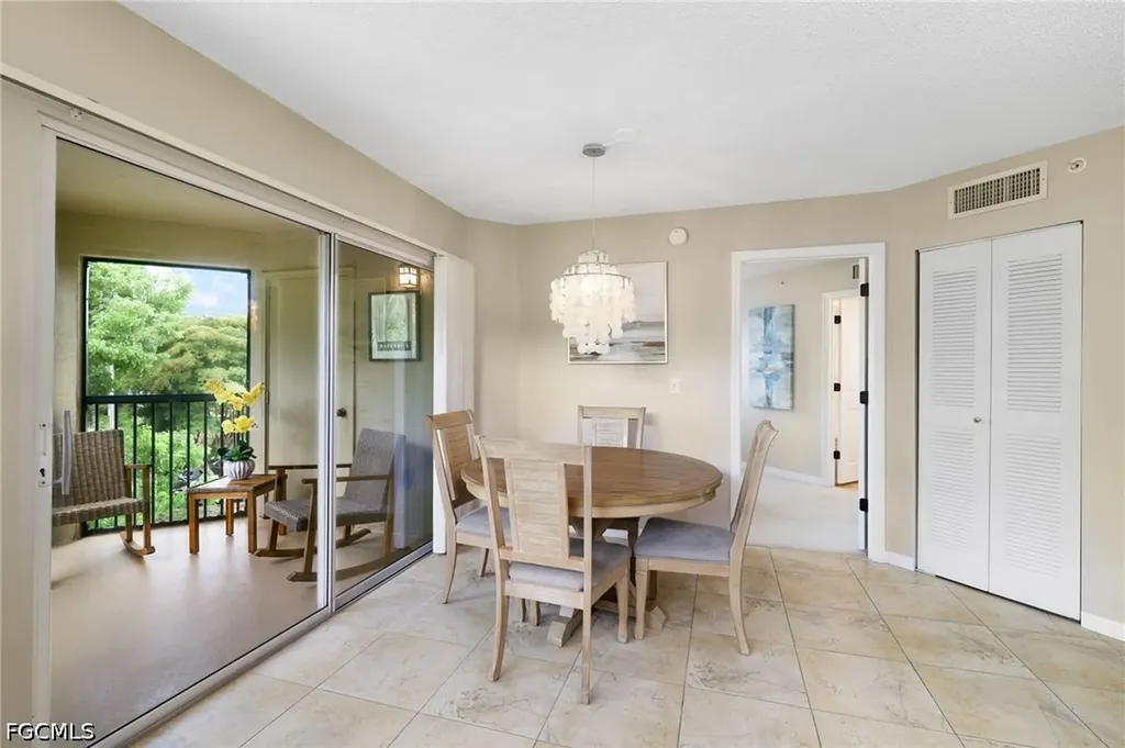 8940 Colonnades Court E Bonita Springs FL 34135