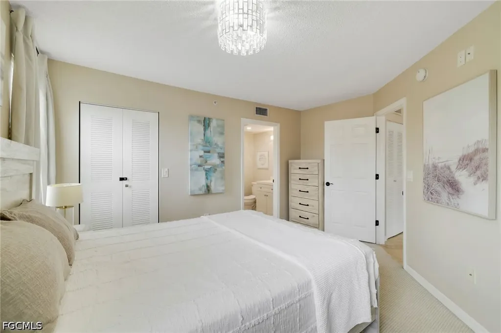 8940 Colonnades Court E Bonita Springs FL 34135