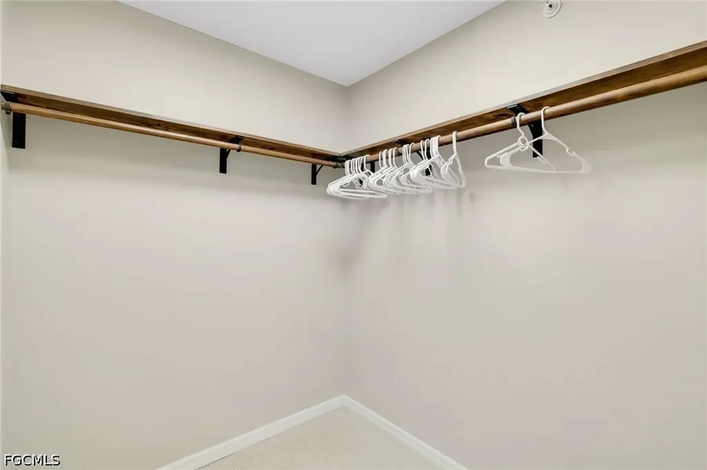 8940 Colonnades Court E Bonita Springs FL 34135