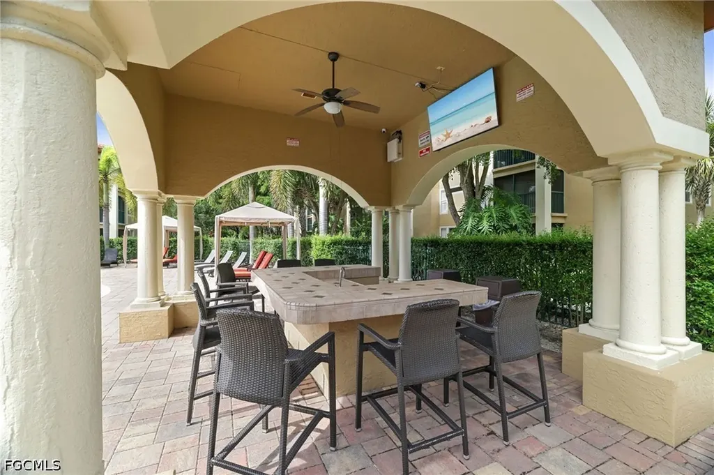 8940 Colonnades Court E Bonita Springs FL 34135