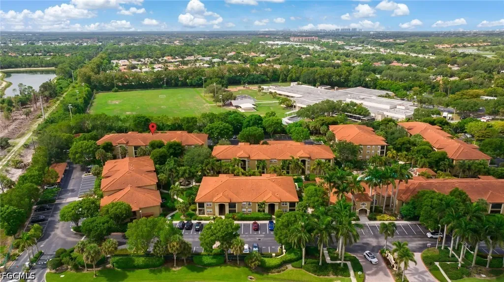 8940 Colonnades Court E Bonita Springs FL 34135