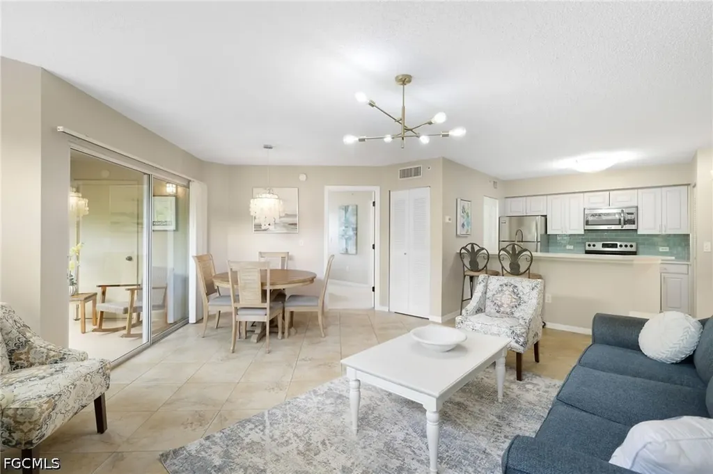 8940 Colonnades Court E Bonita Springs FL 34135