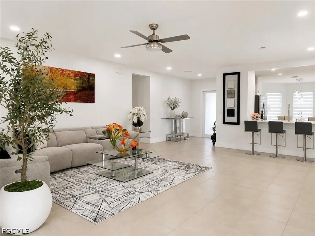 506 NW Juanita Court Cape Coral FL 33993