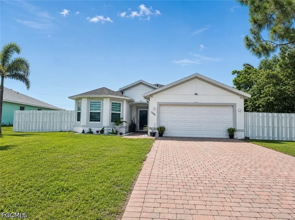 506 NW Juanita Court Cape Coral FL 33993
