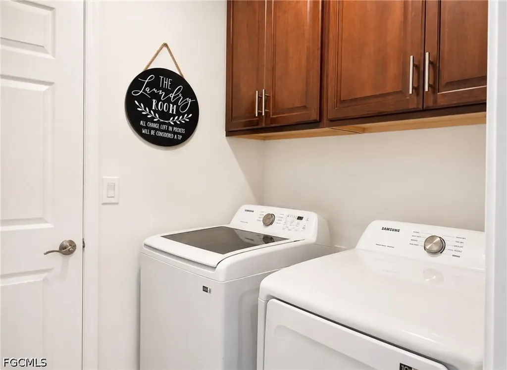 506 NW Juanita Court Cape Coral FL 33993