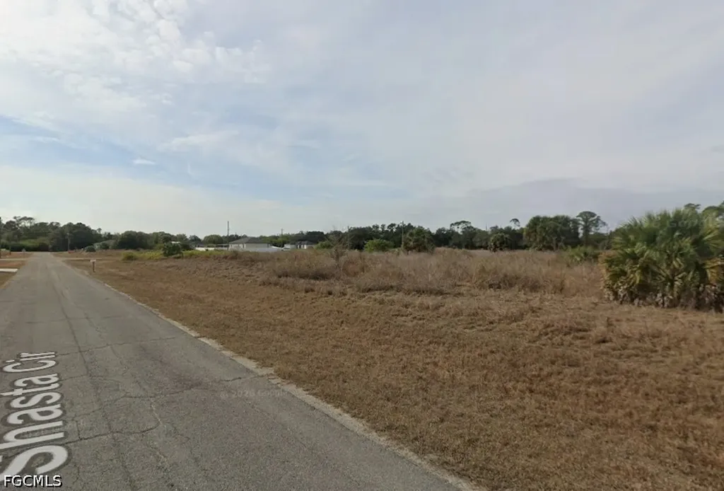 7026 Shasta Circle Labelle FL 33935