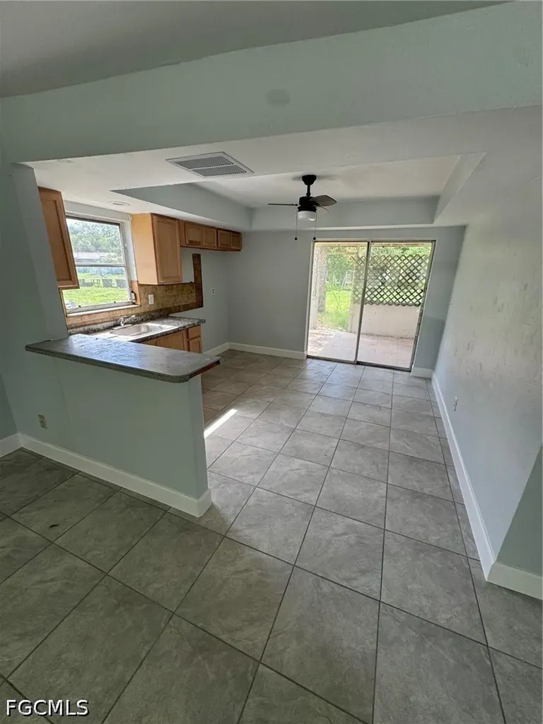 2027 Eloise Circle North Fort Myers FL 33917