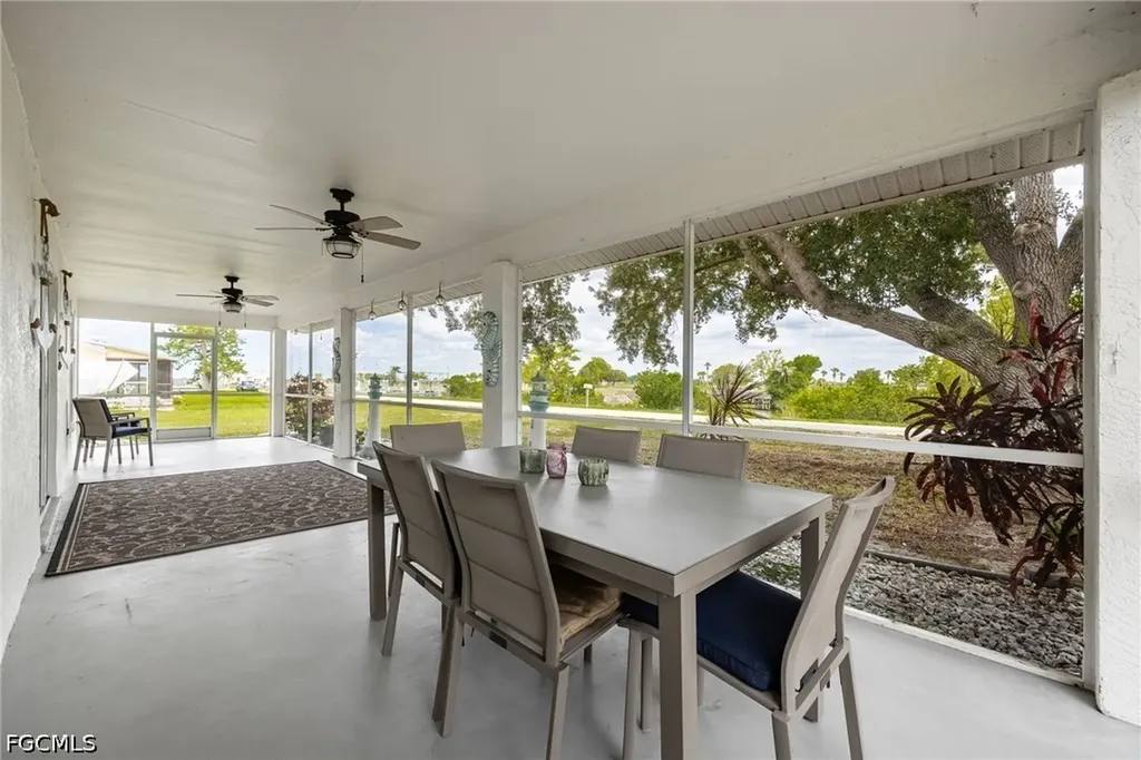 1159 Lock Lane Moore Haven FL 33471