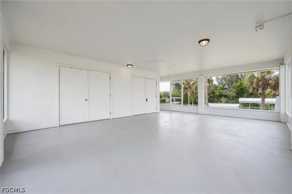 1159 Lock Lane Moore Haven FL 33471