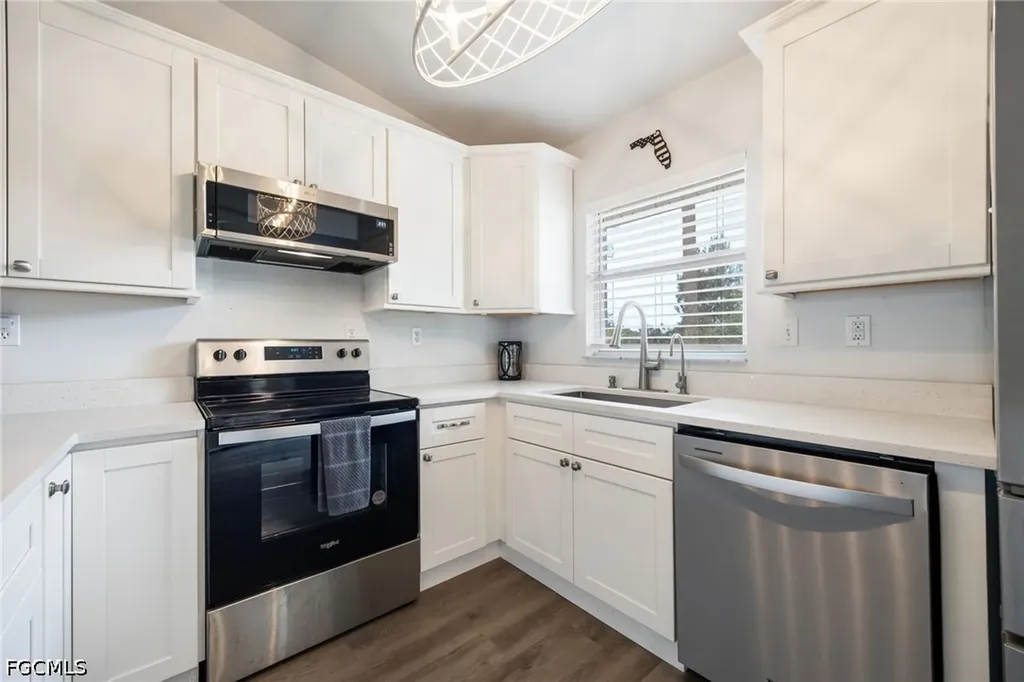 1159 Lock Lane Moore Haven FL 33471