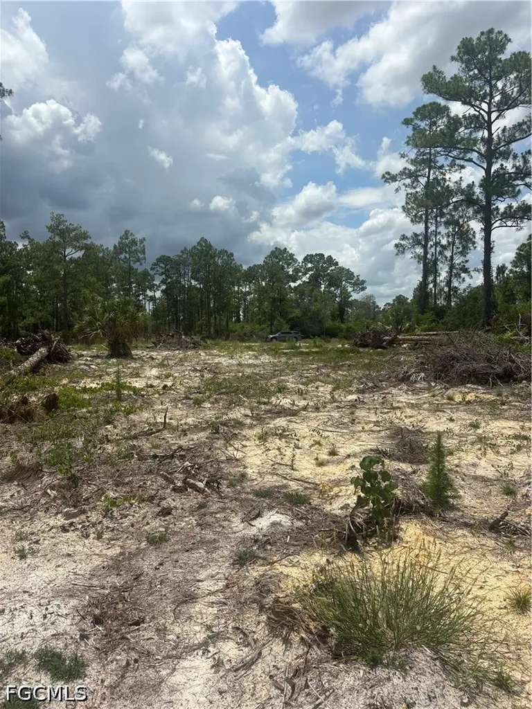 1122 Johns Avenue Lehigh Acres FL 33972