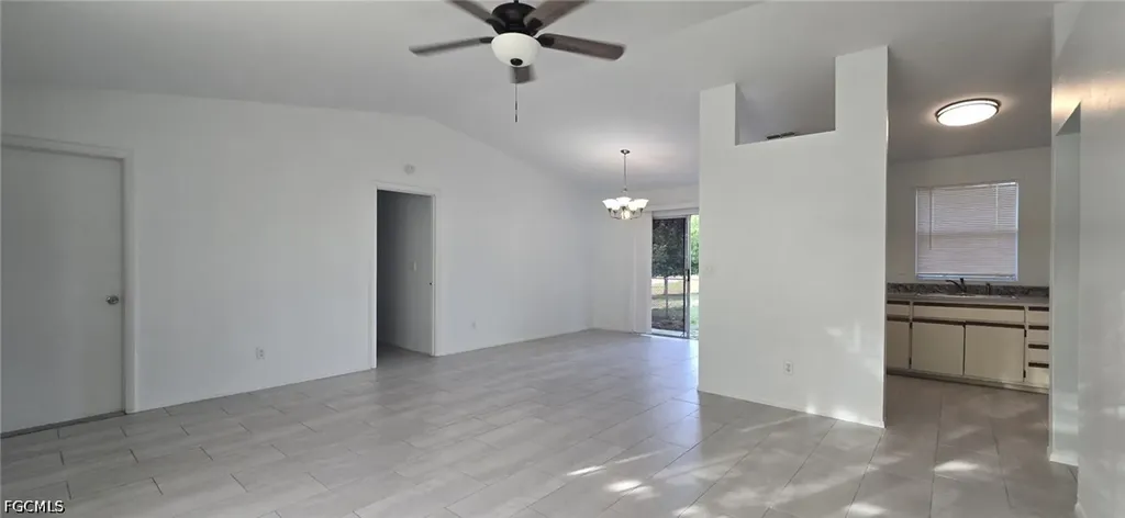 1401 Yvonne Avenue S Lehigh Acres FL 33976