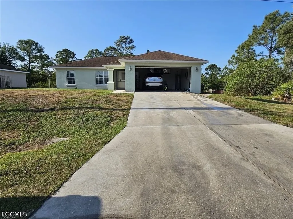 3005 40th Street W Lehigh Acres FL 33971