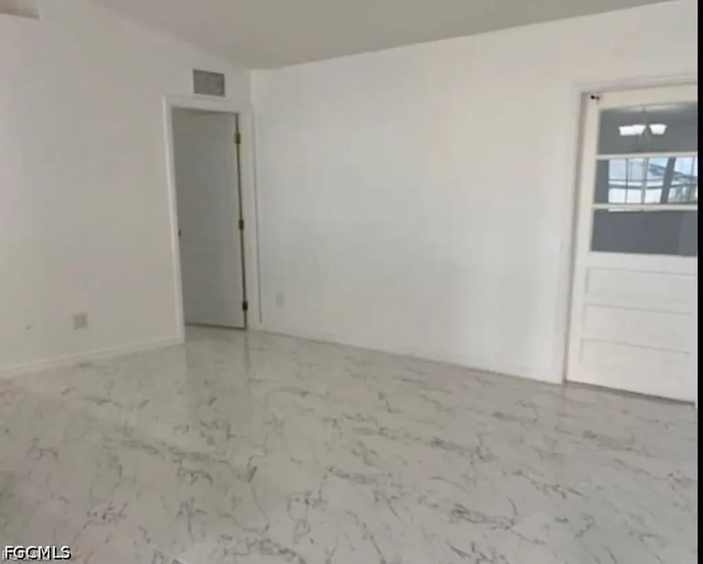 3005 40th Street W Lehigh Acres FL 33971