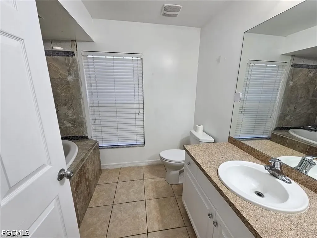3005 40th Street W Lehigh Acres FL 33971