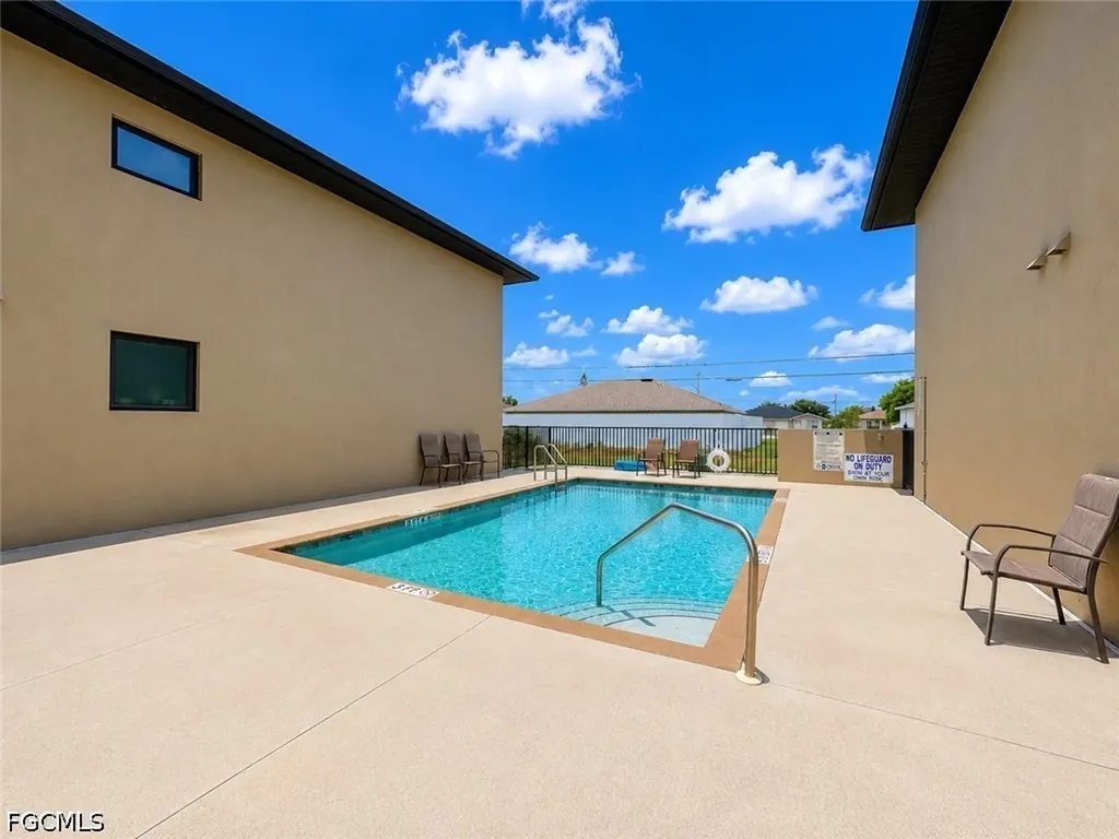 4035 SW 8th Place Cape Coral FL 33914