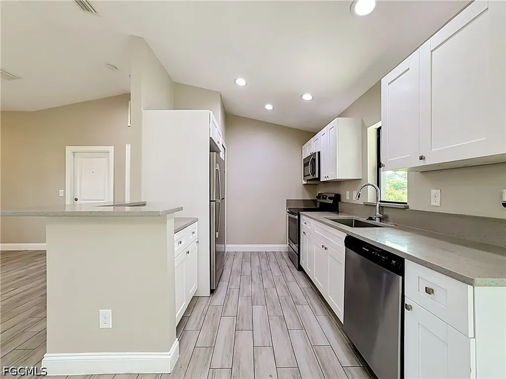 2612 15th Street SW Lehigh Acres FL 33976