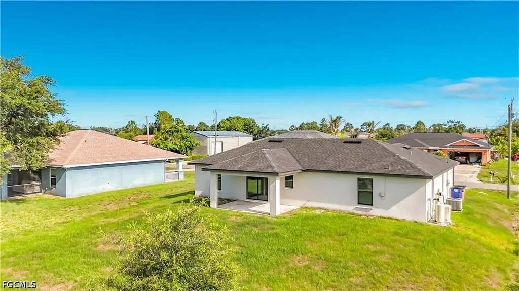 2612 15th Street SW Lehigh Acres FL 33976