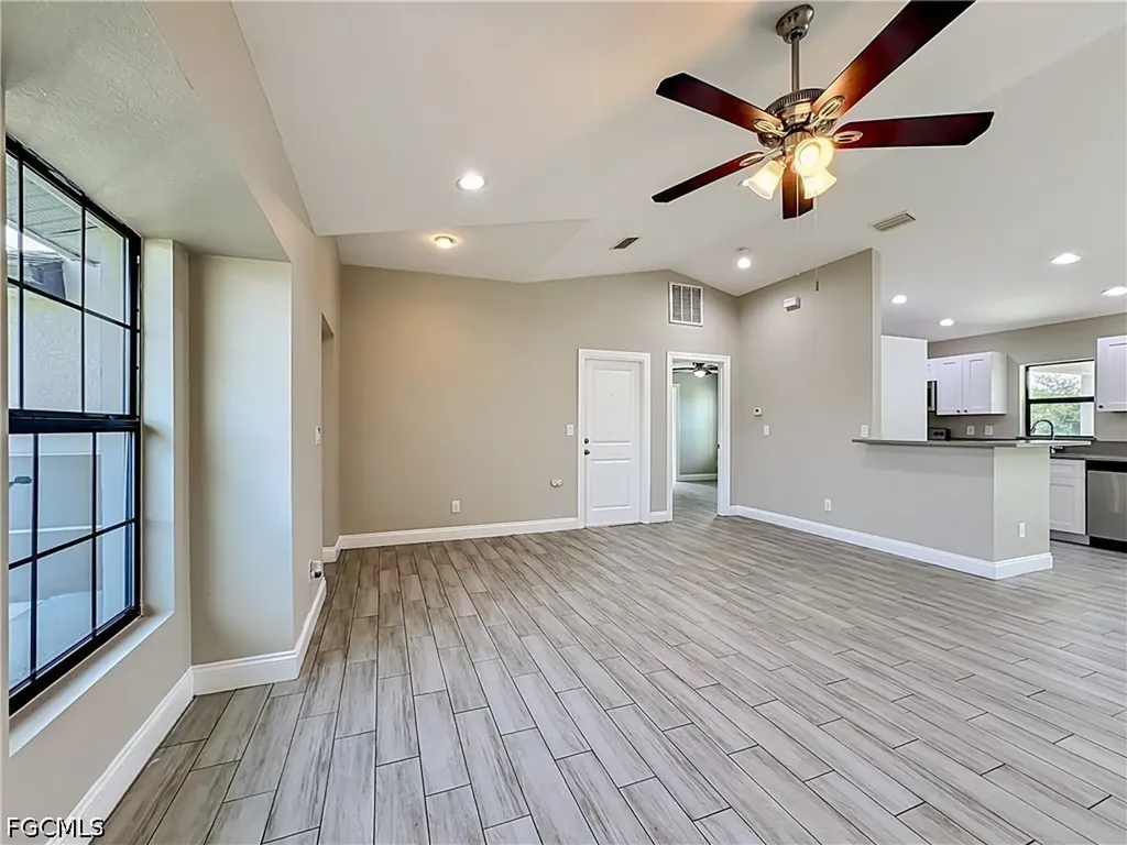 2612 15th Street SW Lehigh Acres FL 33976
