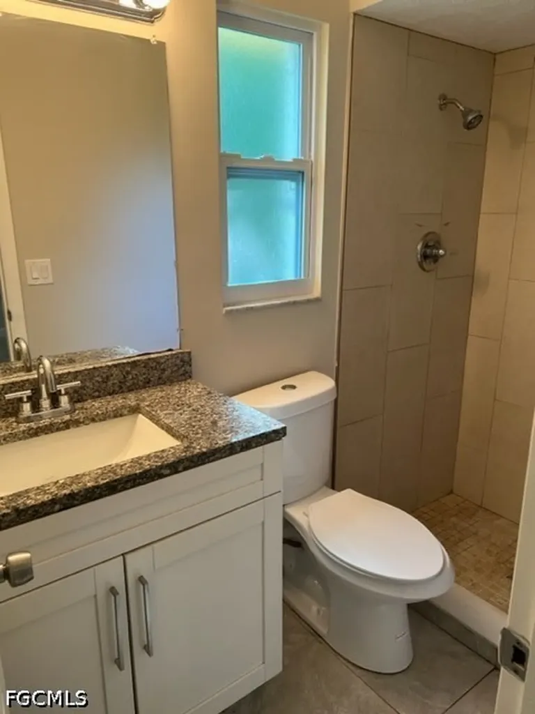 4234 Pine Drop Lane North Fort Myers FL 33917