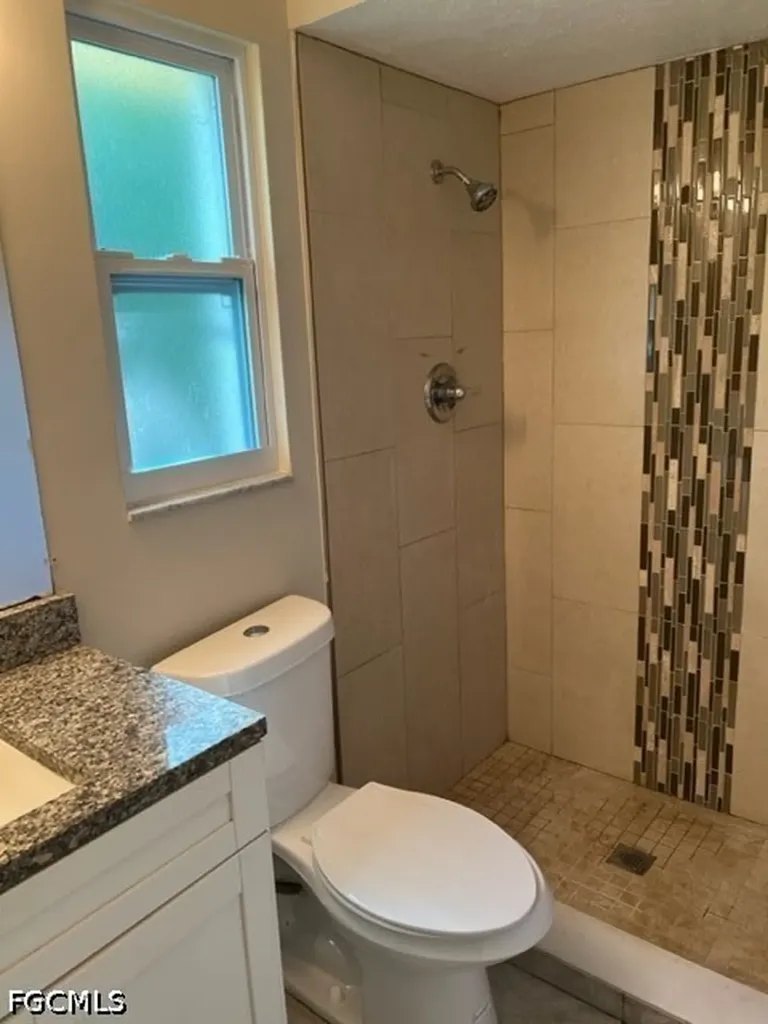 4234 Pine Drop Lane North Fort Myers FL 33917
