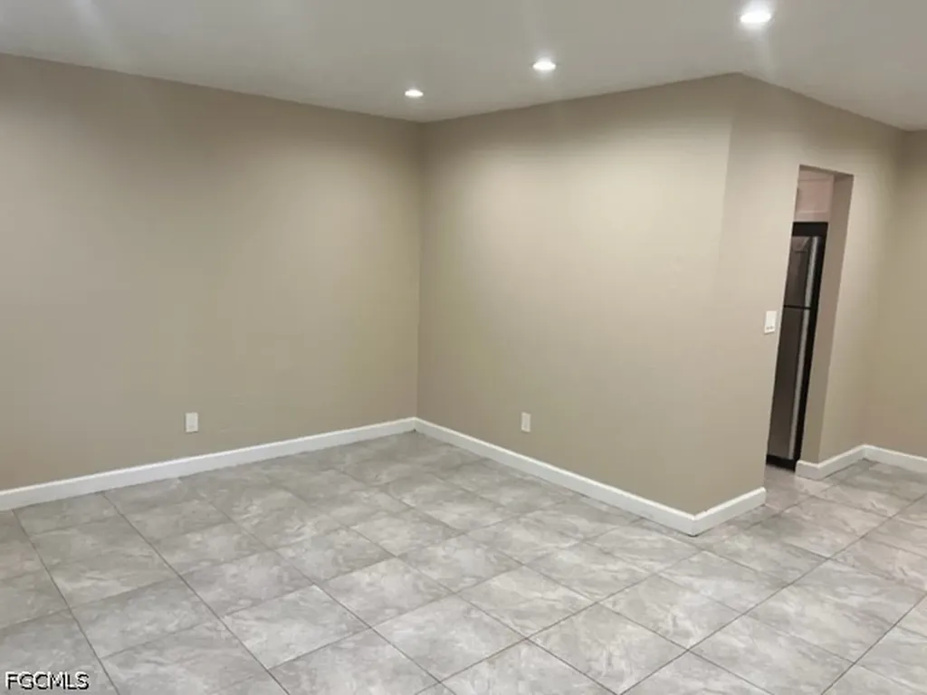 4234 Pine Drop Lane North Fort Myers FL 33917