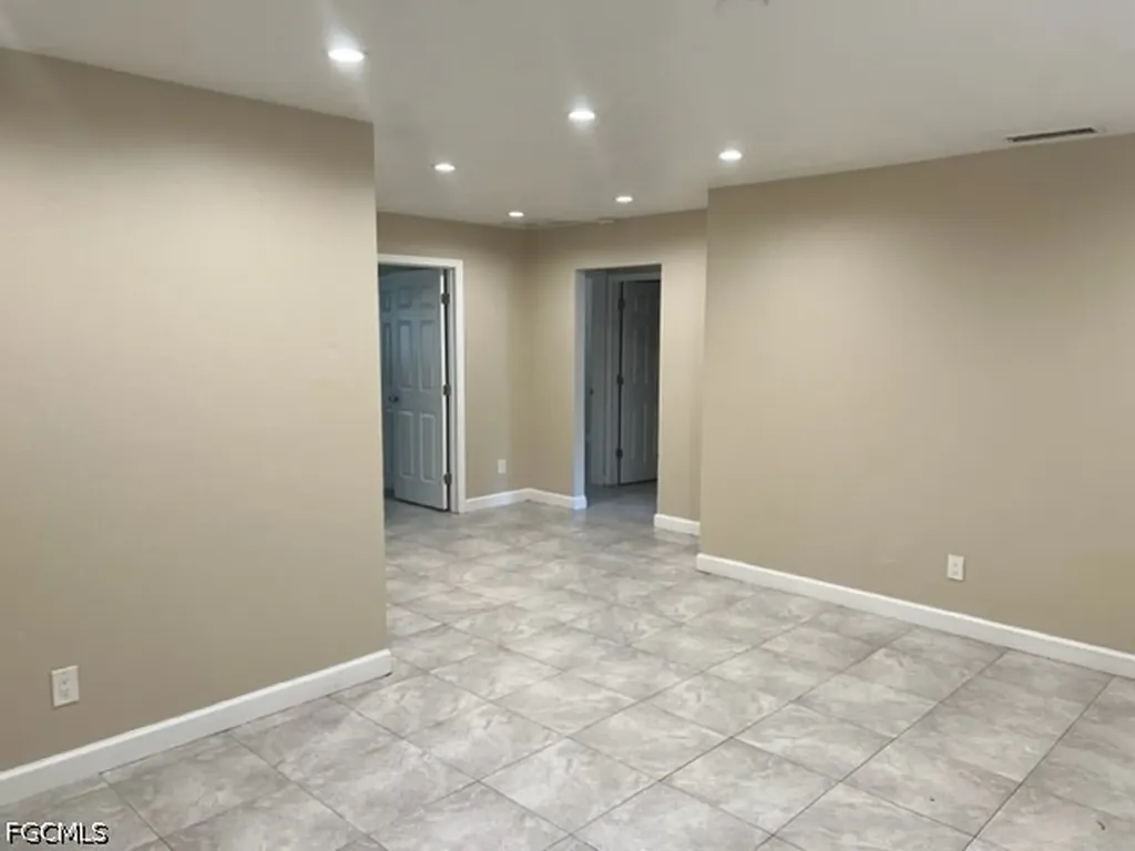 4234 Pine Drop Lane North Fort Myers FL 33917