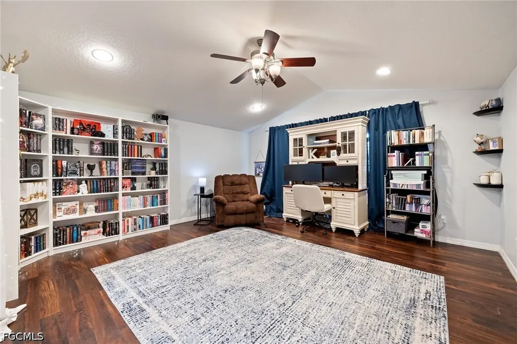 8724 Banyan Bay Boulevard Fort Myers FL 33908