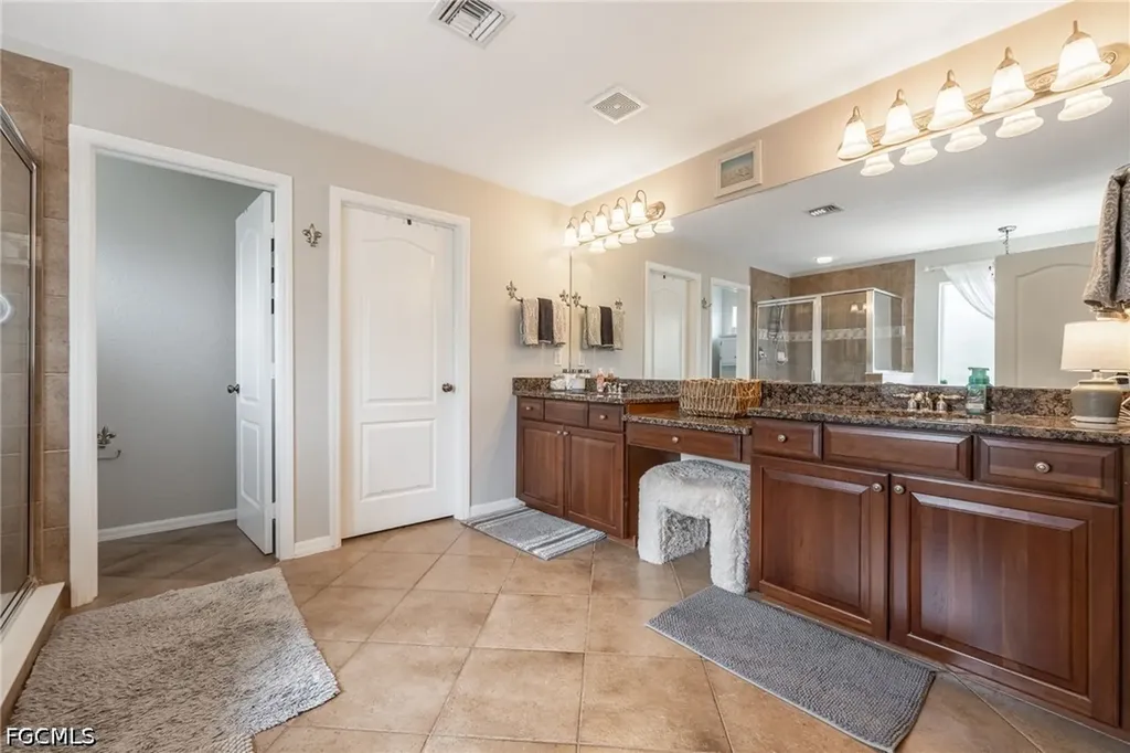 8724 Banyan Bay Boulevard Fort Myers FL 33908