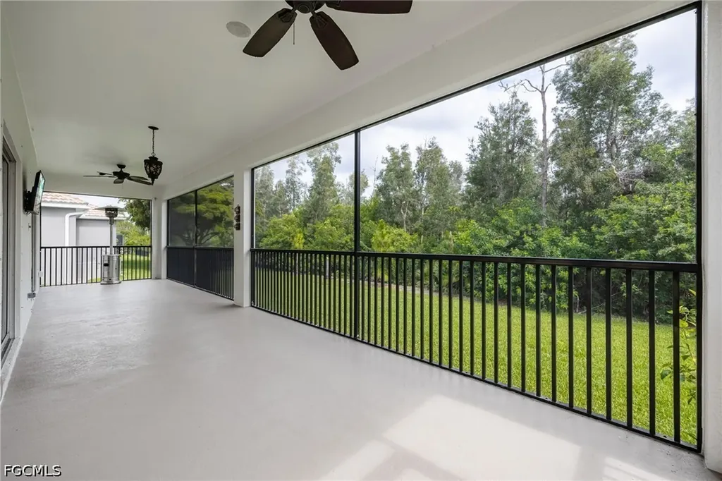 8724 Banyan Bay Boulevard Fort Myers FL 33908