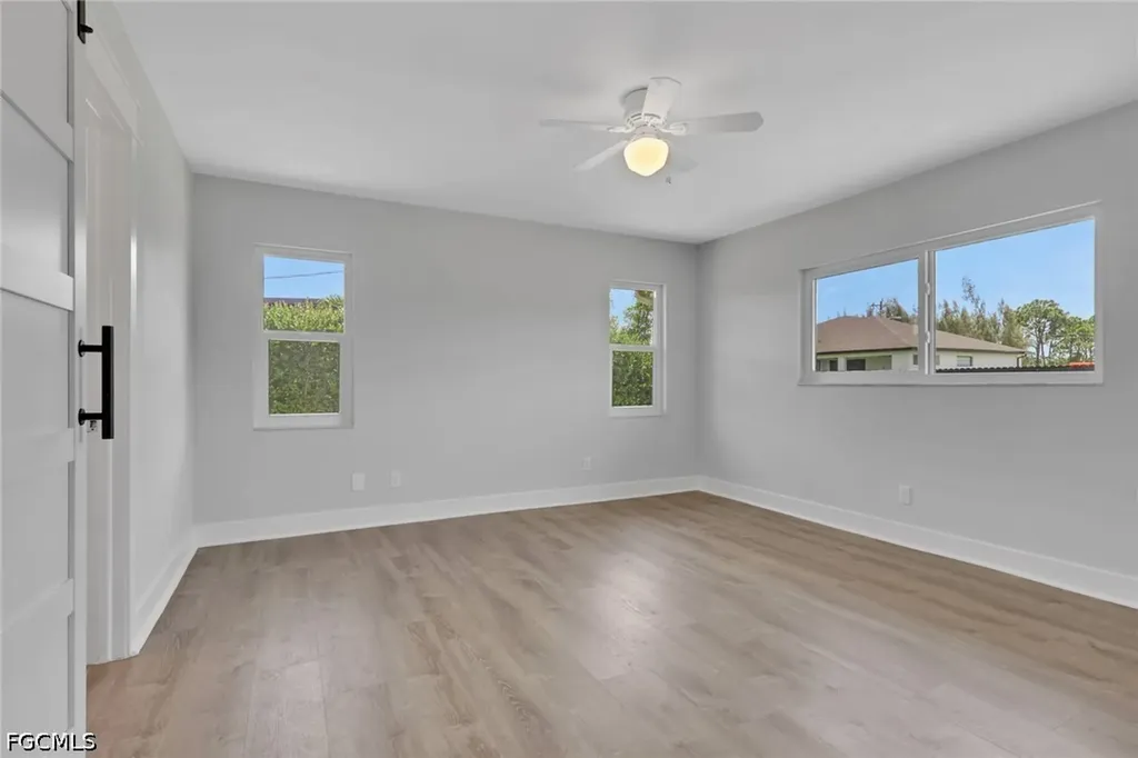 22/24 NW 15th Place Cape Coral FL 33993