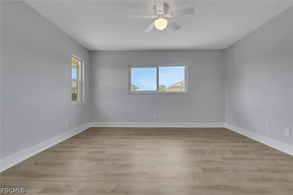 22/ 24 NW 15th Place Cape Coral FL 33993