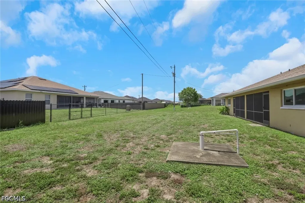 22/ 24 NW 15th Place Cape Coral FL 33993