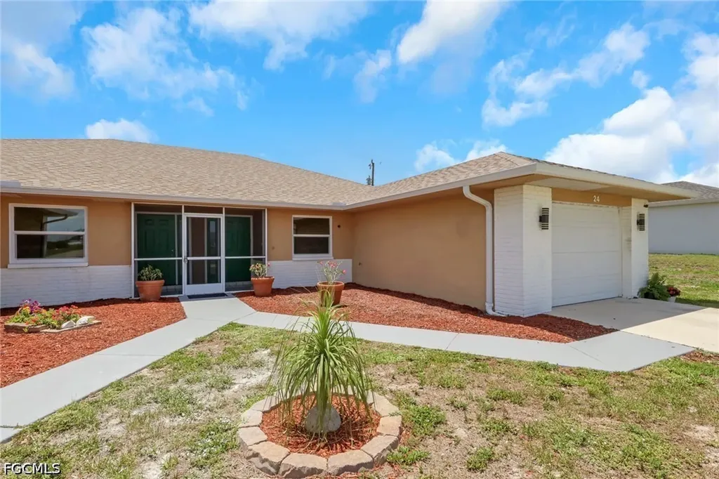 22/ 24 NW 15th Place Cape Coral FL 33993