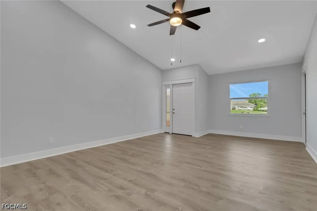 22/ 24 NW 15th Place Cape Coral FL 33993