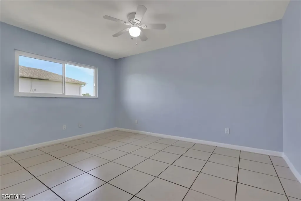 22/24 NW 15th Place Cape Coral FL 33993