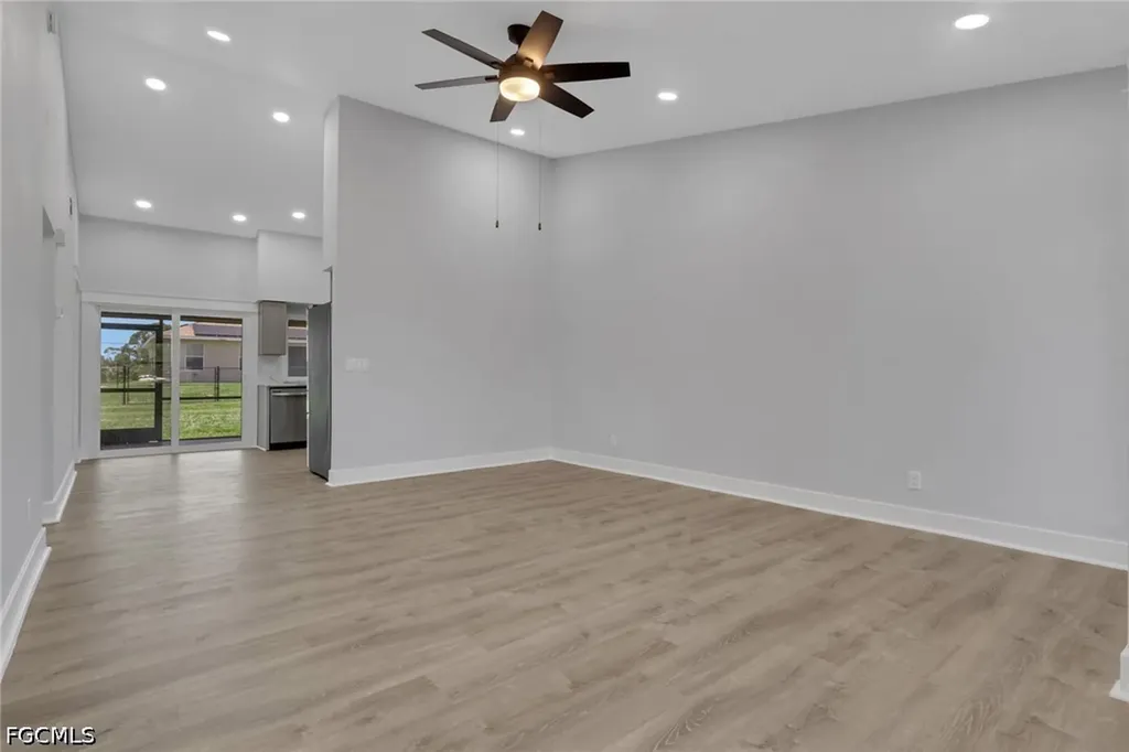 22/ 24 NW 15th Place Cape Coral FL 33993