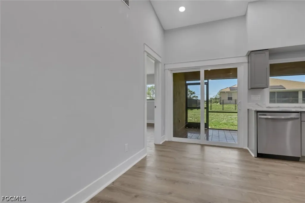 22/ 24 NW 15th Place Cape Coral FL 33993