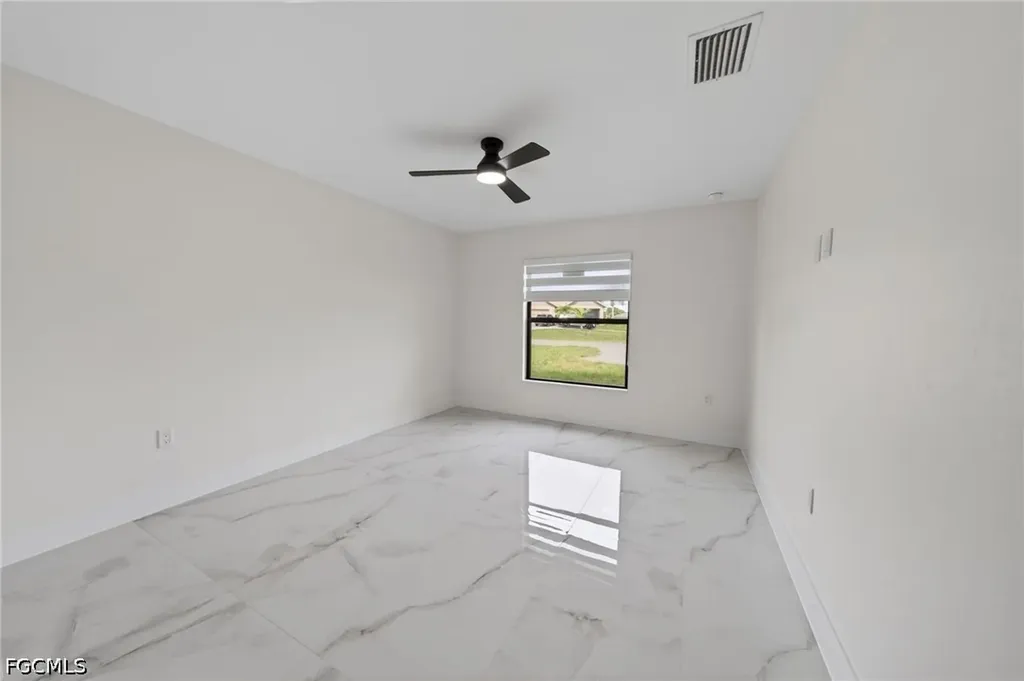 1513 NE 13th Avenue Cape Coral FL 33909
