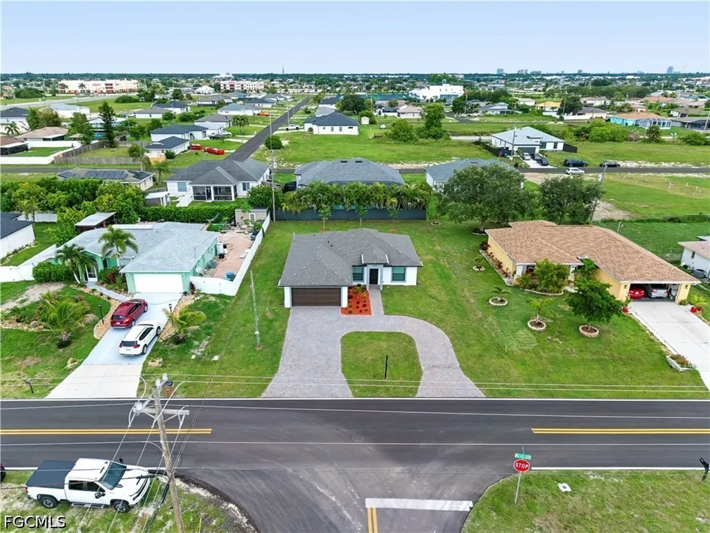 1513 NE 13th Avenue Cape Coral FL 33909