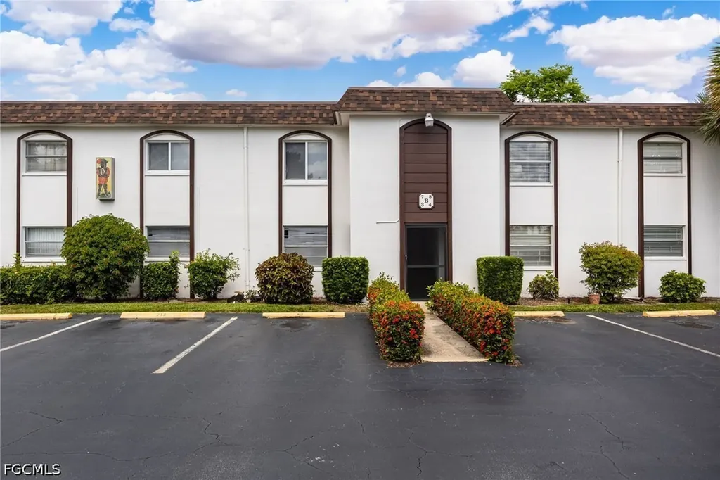 2828 Jackson Street Fort Myers FL 33901