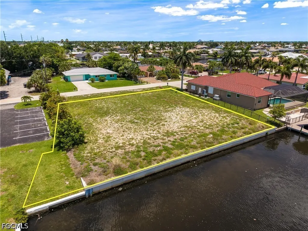 1612 SE 41st Street Cape Coral FL 33904