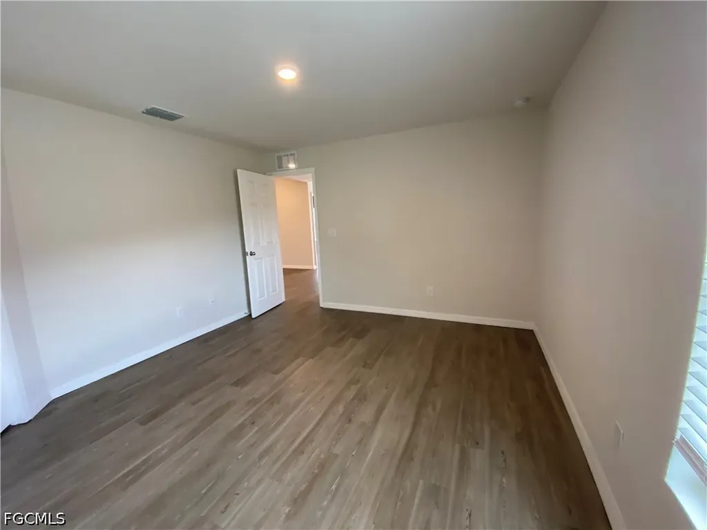 604 Skyline Boulevard Cape Coral FL 33991