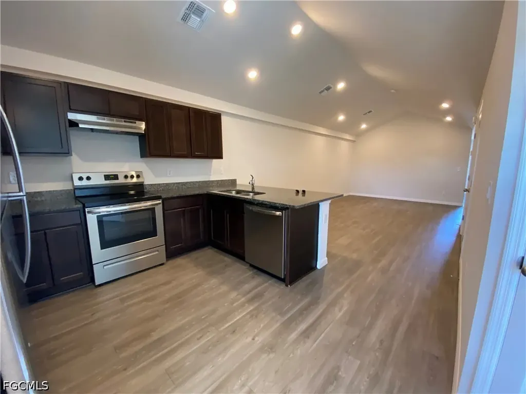 604 Skyline Boulevard Cape Coral FL 33991