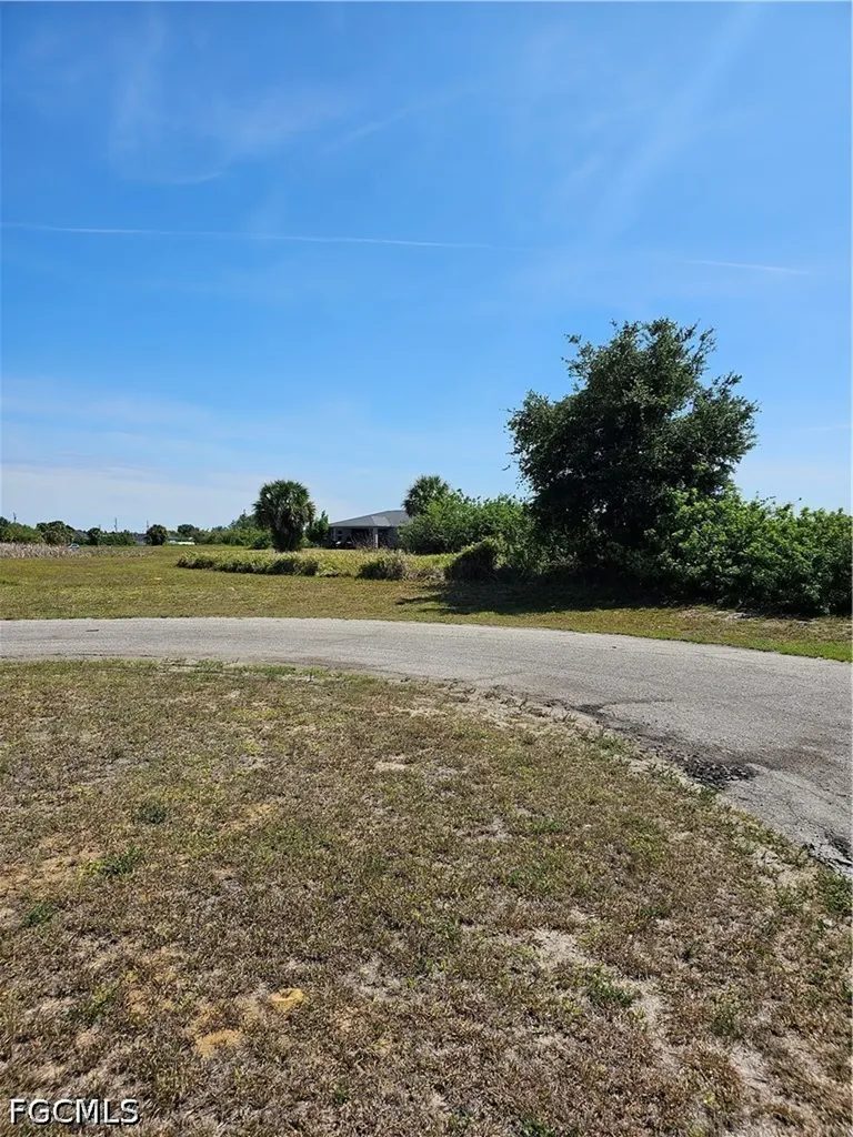 3210 W Iris Court Labelle FL 33935