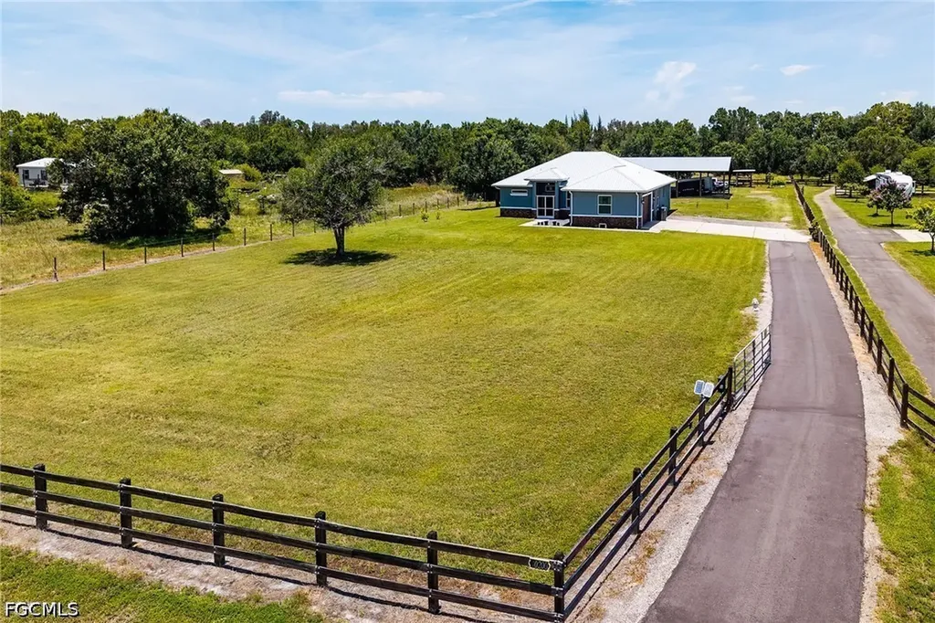40200 Little Farm Road Punta Gorda FL 33982