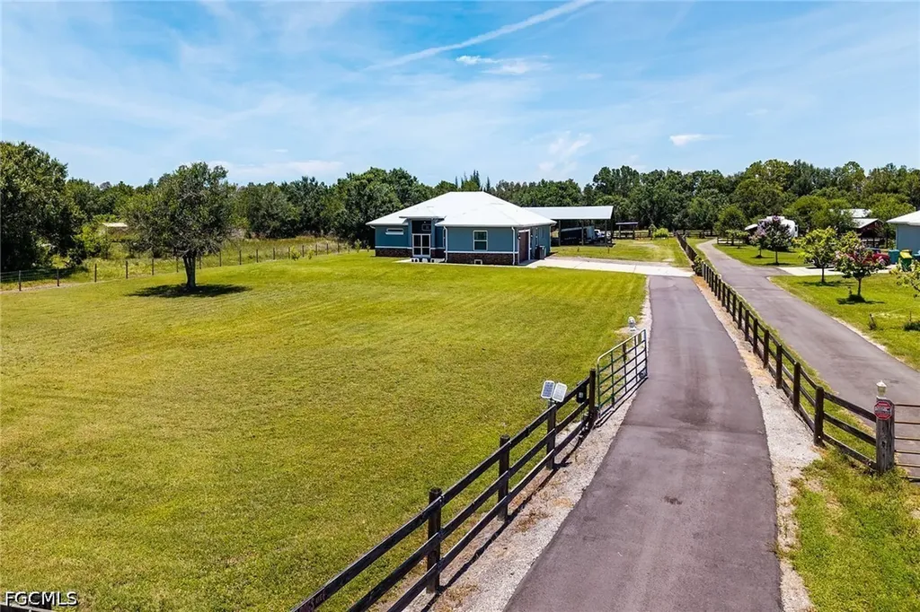 40200 Little Farm Road Punta Gorda FL 33982