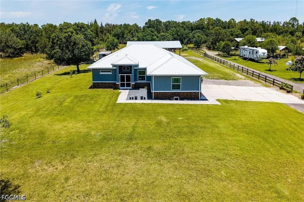 40200 Little Farm Road Punta Gorda FL 33982